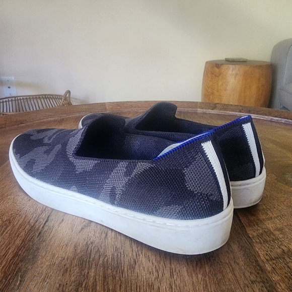 Rothy's The Original Slip On Sneaker Grey Camo Textile Comfort Shoes Women’s 8 - Picture 4 of 13
